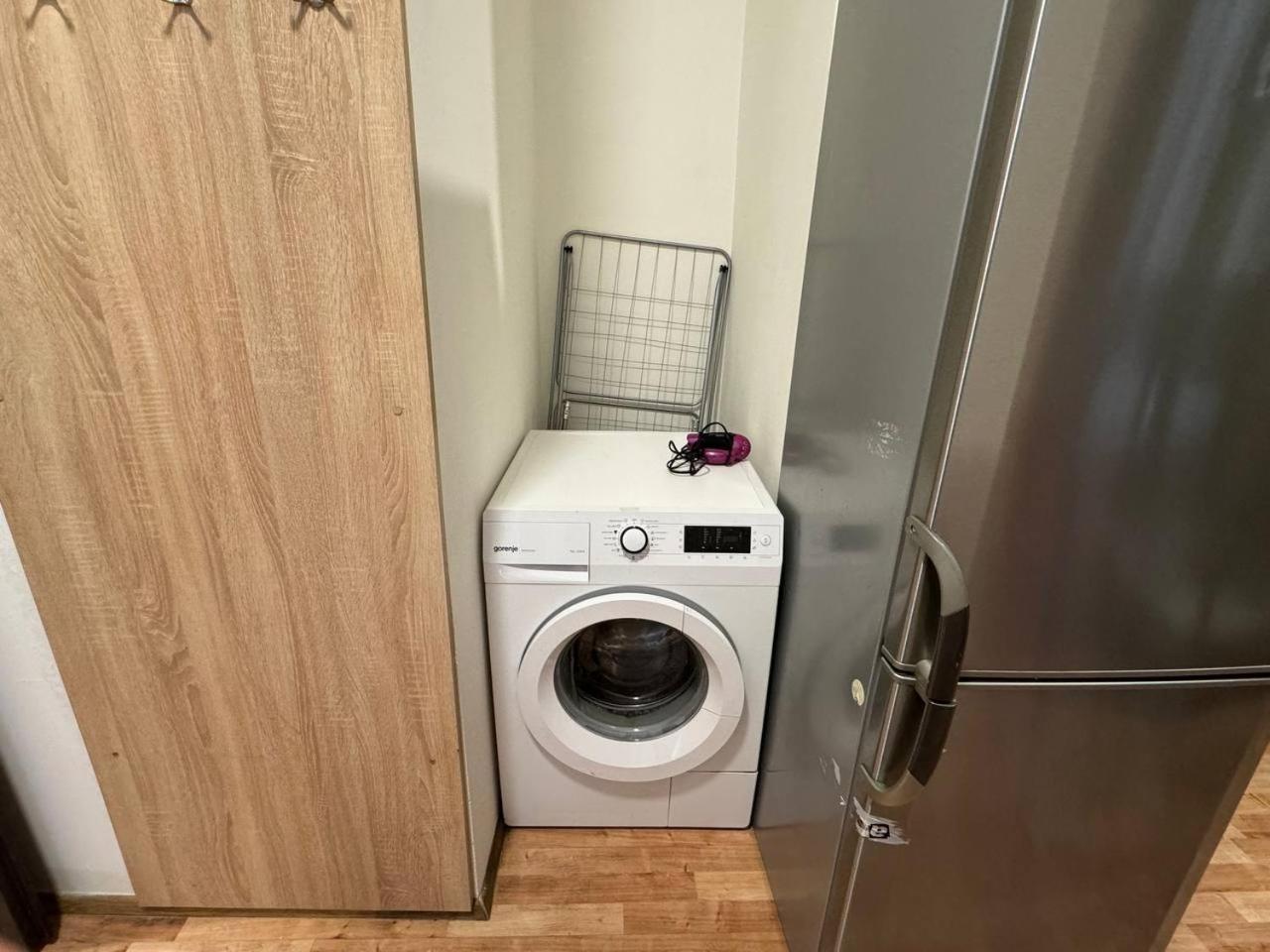 Cozy Corner Apartment Praha Bagian luar foto